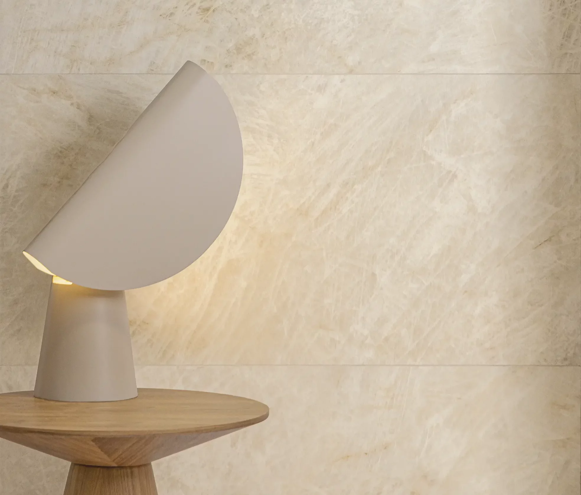 Beige wall tiles with soft stone effect and modern deco